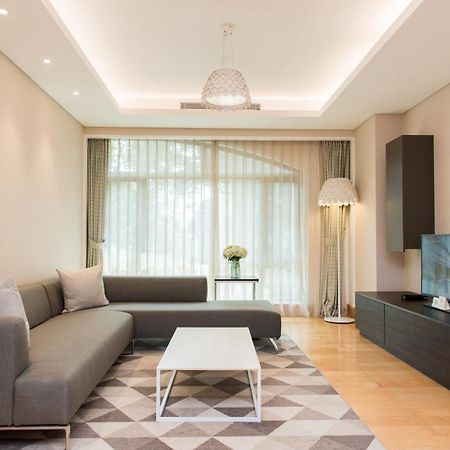 Sherwood Suites Хошимин Екстериор снимка